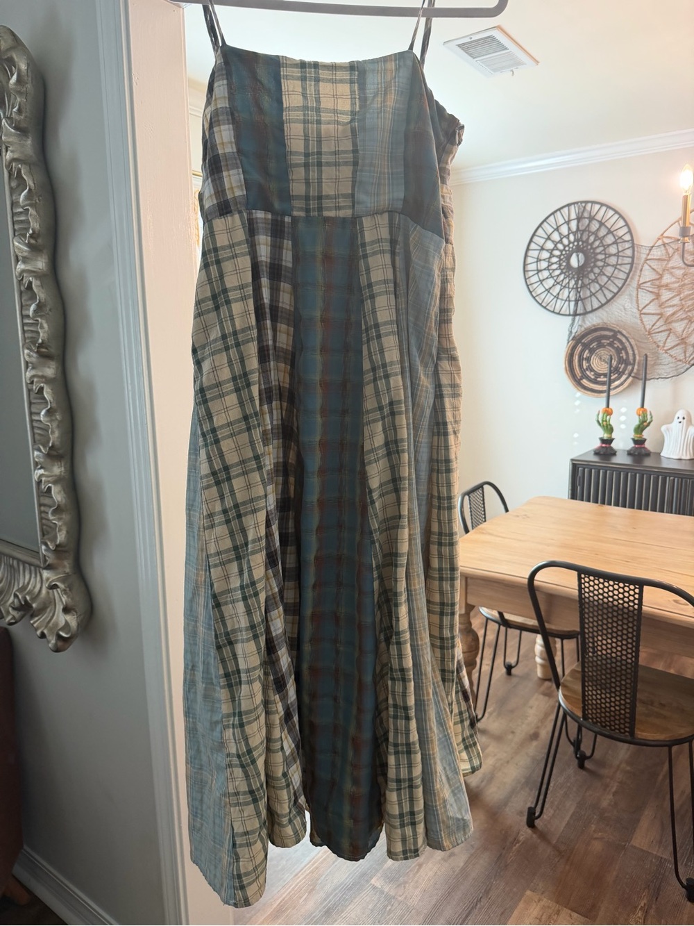 Tea-Length Plaid Maxi Sundress in Teal and Cream - Picture 2 of 7